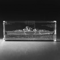 3D Motiv Bismarck in Kristallglas gelasert. 3D Crystal Schiff in Glas